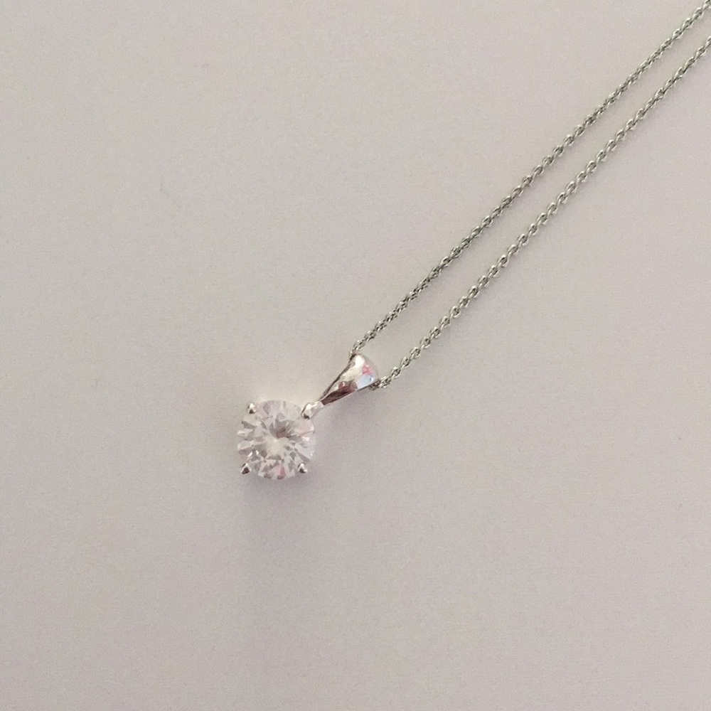 Cubic zicornia necklace silver-express